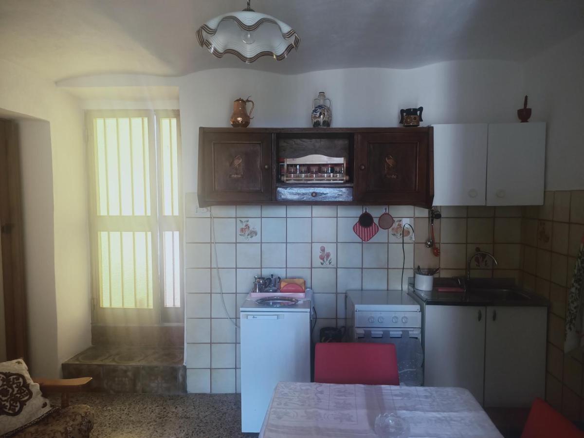 Musica E Poesia Da Battisti Ida Poggio Bustone Exterior foto